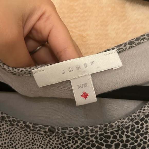 NWOT Joseph Ribkoff/Josef Made in Canada Short Sleeve Blouse Size M - Picture 3 of 4